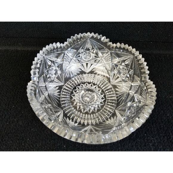 Vintage Brilliant Cut Crystal Bowl – 8” Sawtooth Edge - Picture 3 of 7